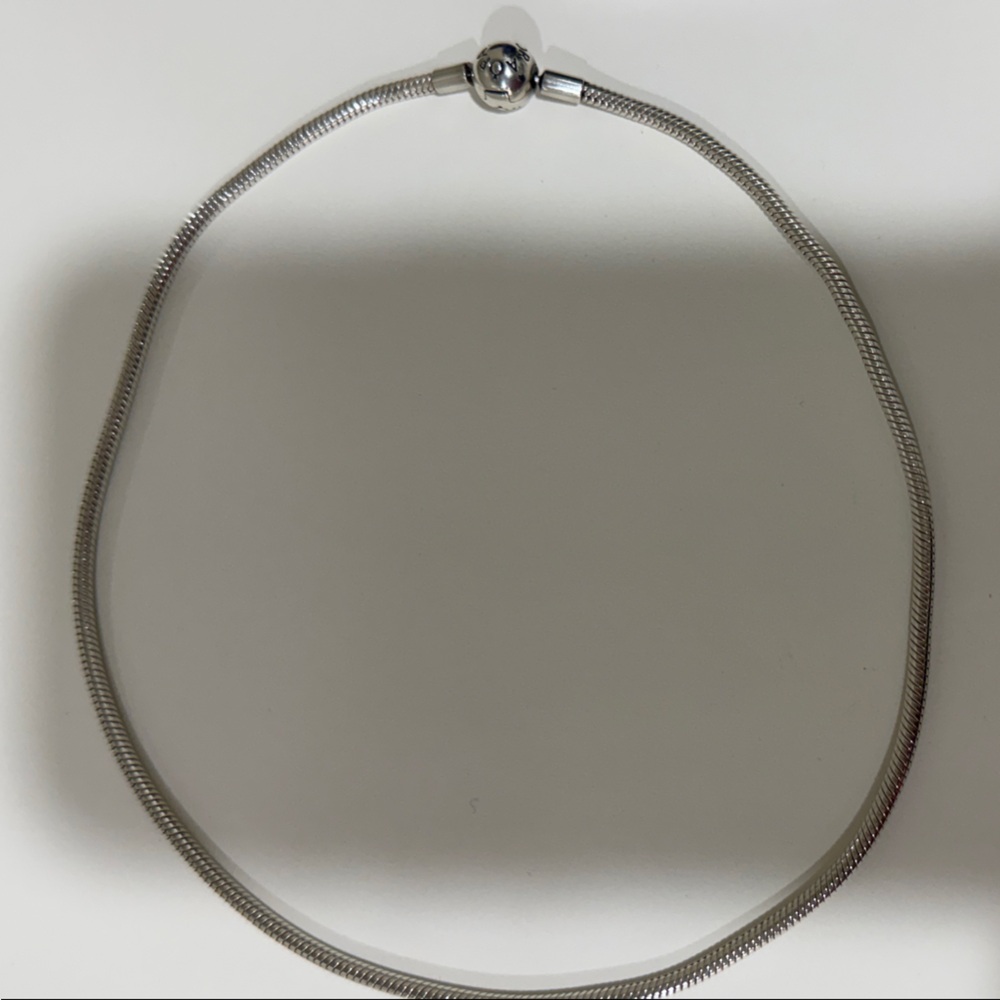 Pandora Iconic Snake Chain Necklace 16.5 Silver- Like new, original box